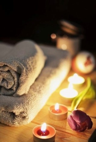 Un environnement relaxant aidera avec le massage